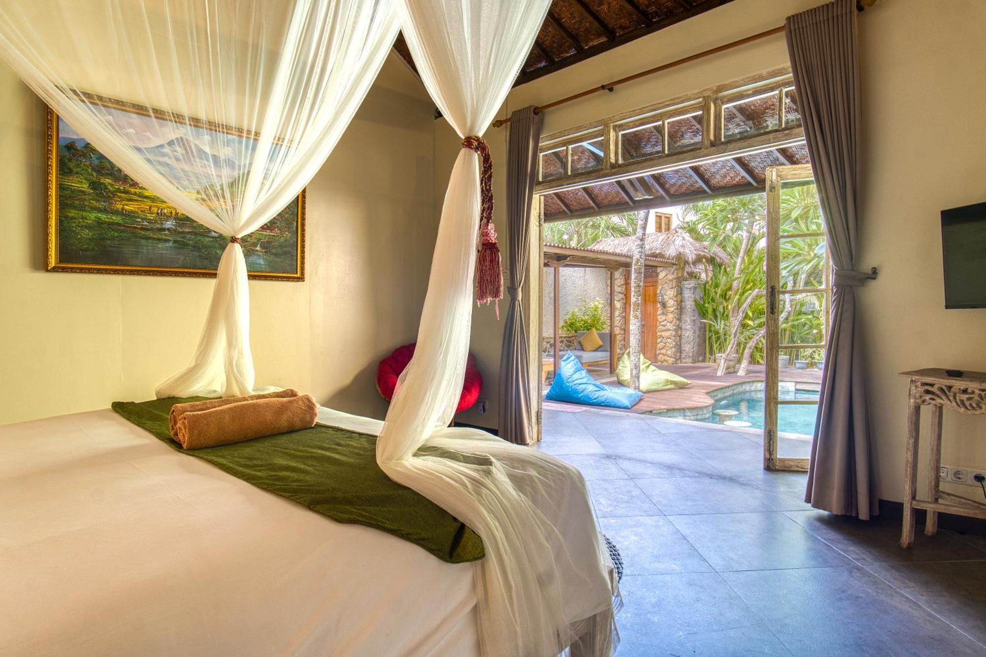 Breezy Point Villas Nusa Dua  Exterior photo